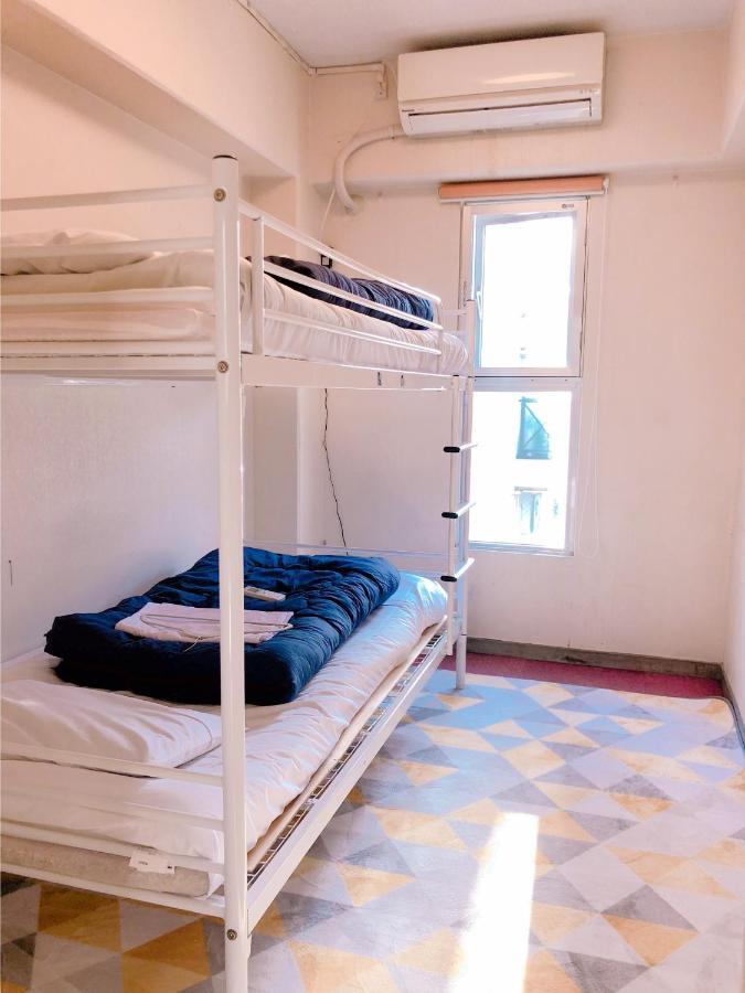 Guesthouse Shiawase Eki Фукуока Экстерьер фото